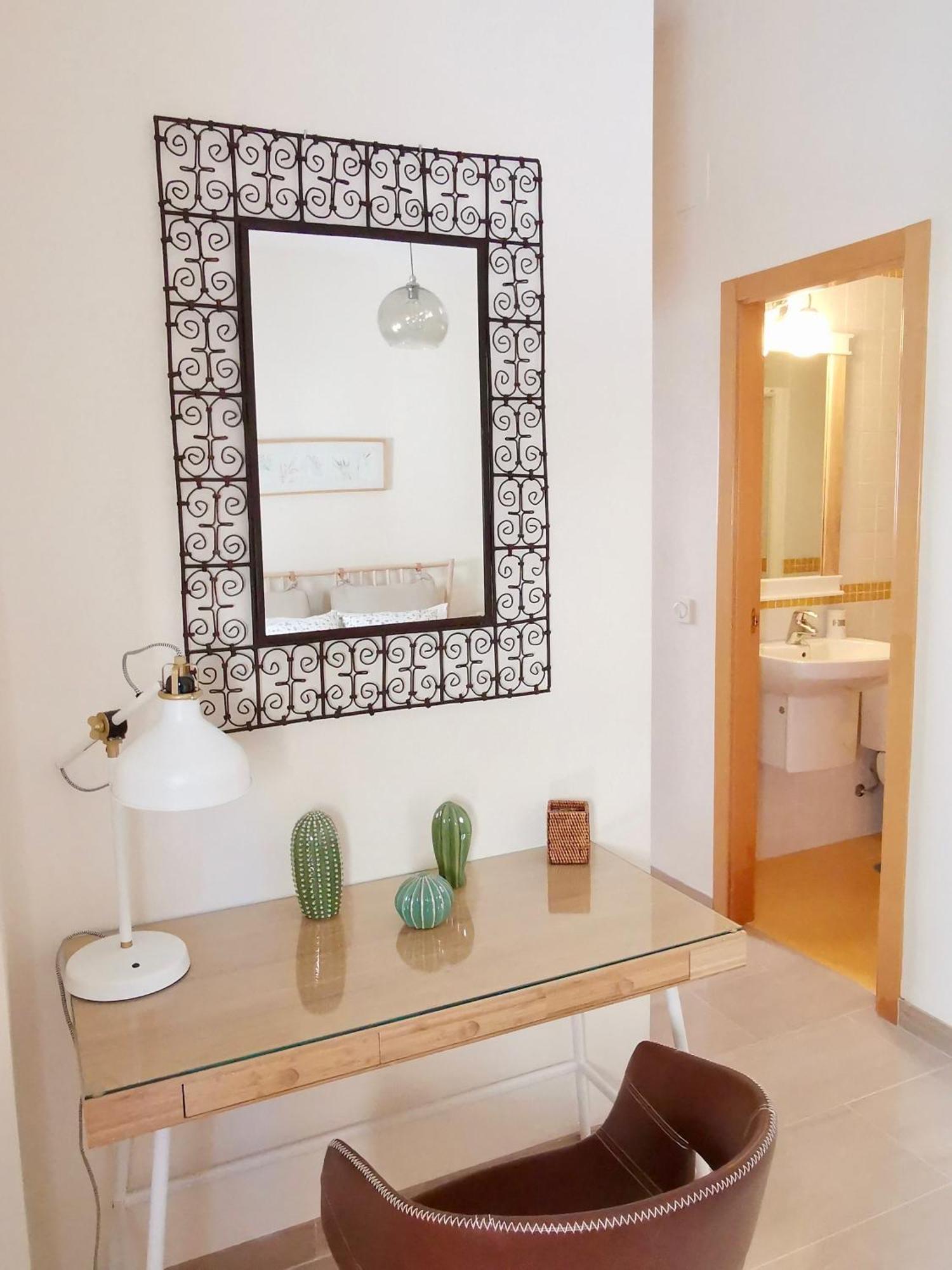 Teodosio Apartment Free Parking & Central Ac Sevilla Exterior foto