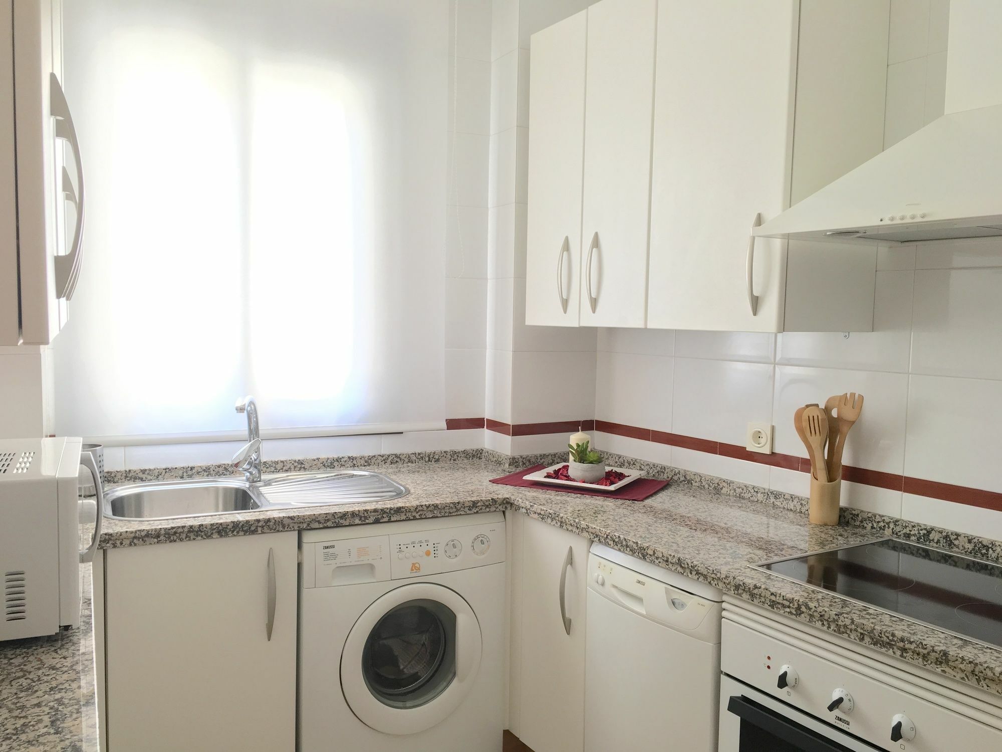 Teodosio Apartment Free Parking & Central Ac Sevilla Exterior foto