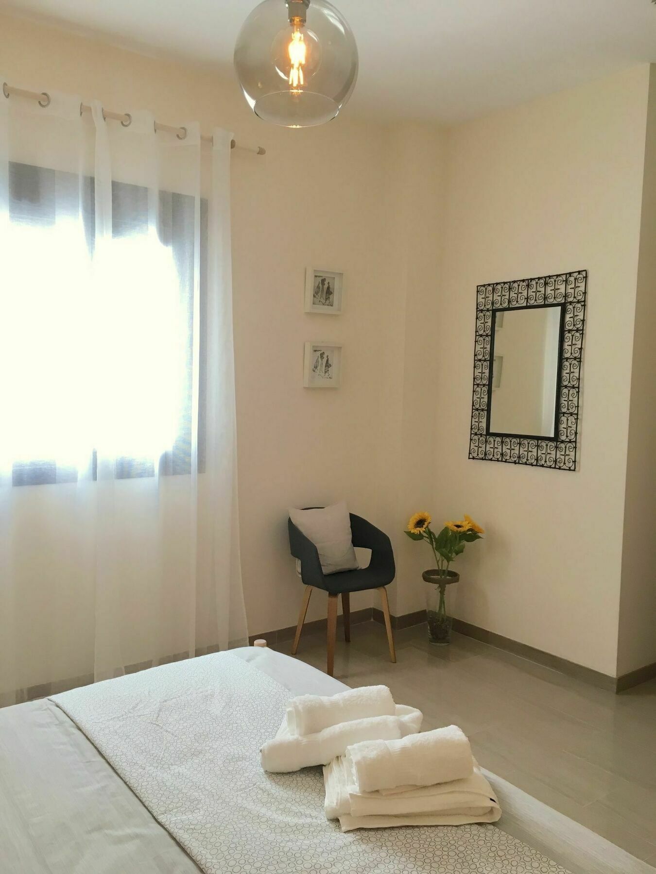 Teodosio Apartment Free Parking & Central Ac Sevilla Exterior foto
